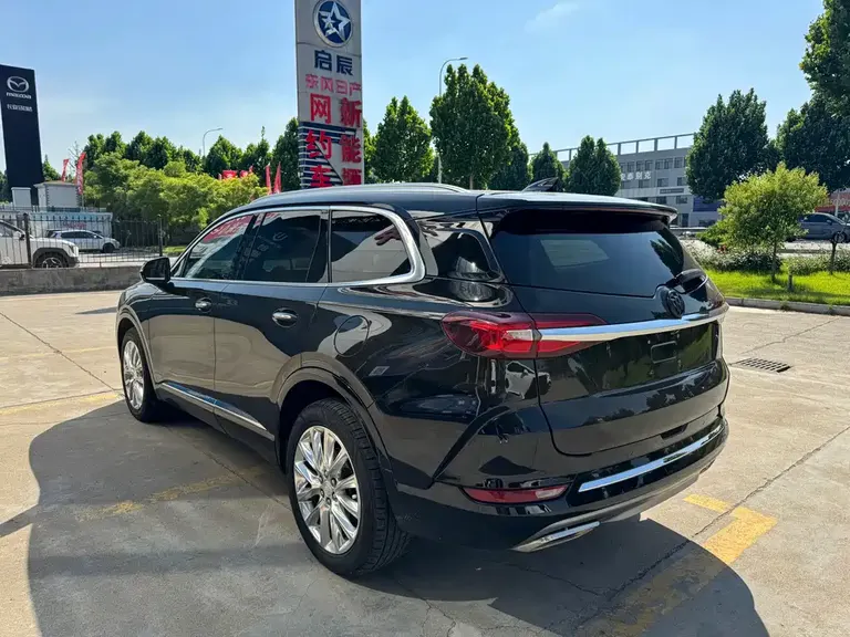Buick Enclave 28 T 4 WD Flagship