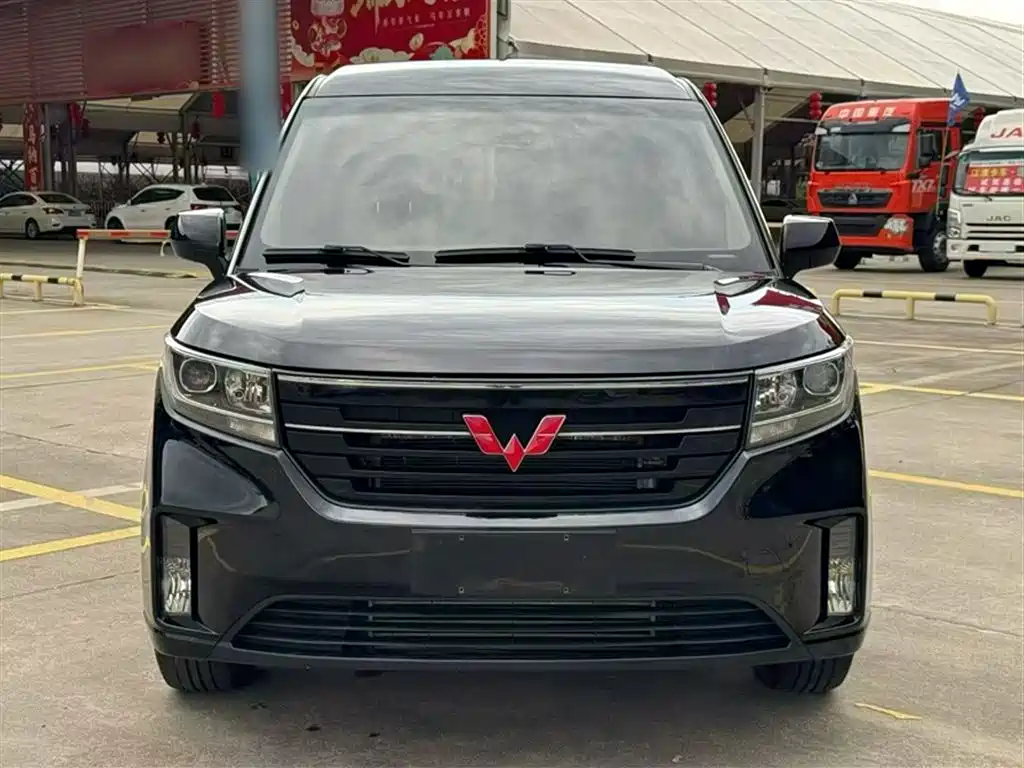 Wuling Journey 1.5 T Manual Luxury