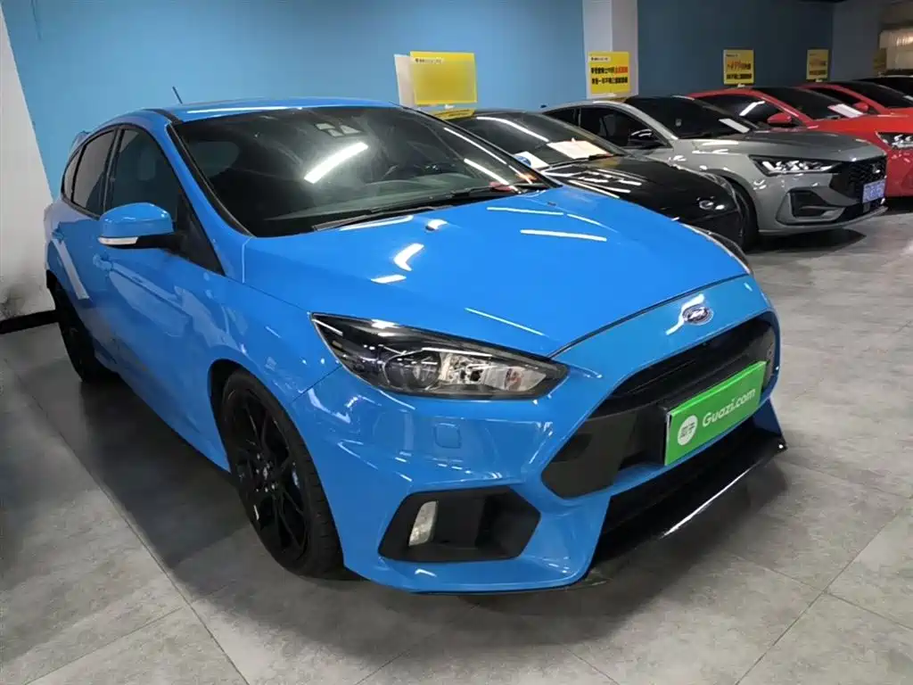Focus (Import) 2.3 T RS Track