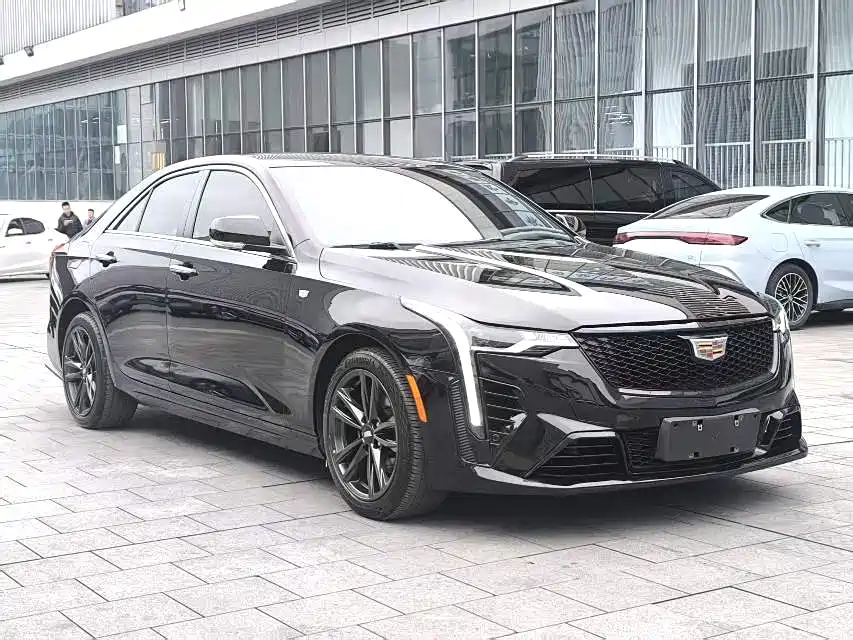 Cadillac CT4 28 T Luxury