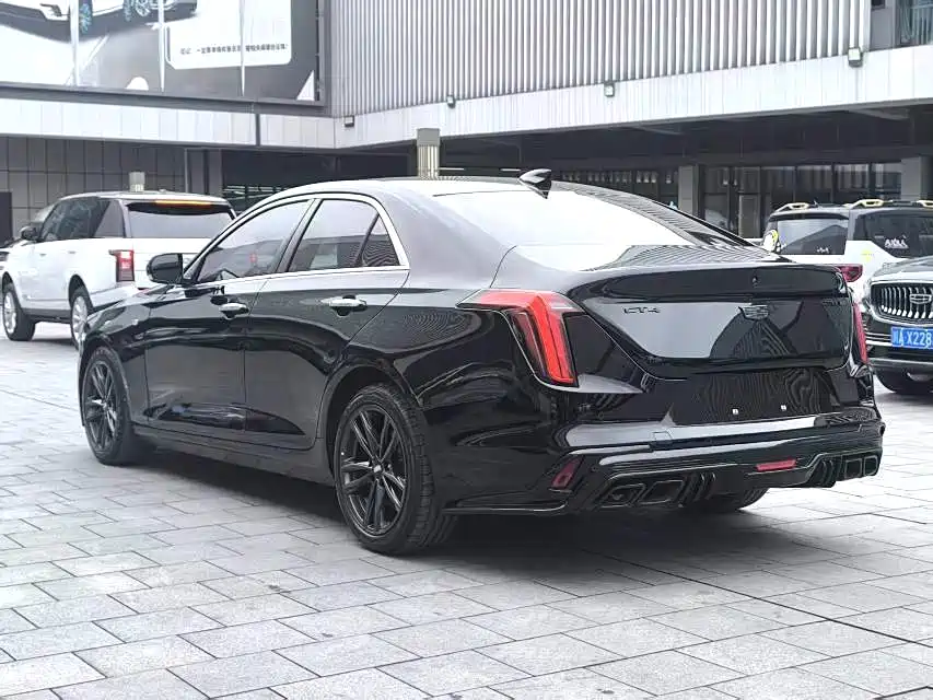 Cadillac CT4 28 T Luxury