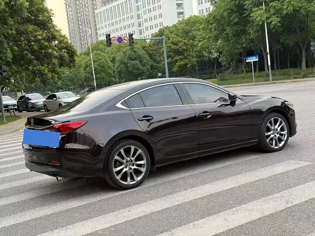 Atenza 2.5 L Blue Sky Sport CN-V