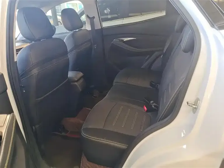 Baojun RS-3 1.5 L CVT Intelligent Elite