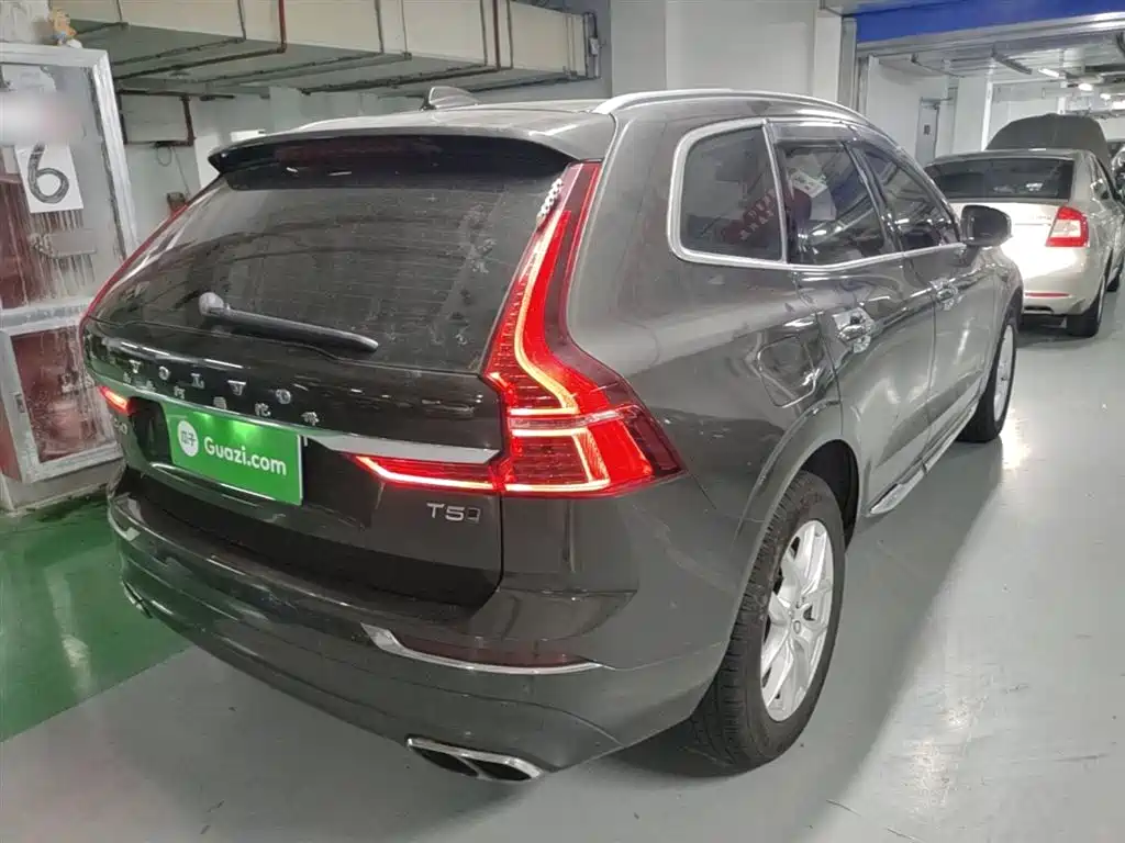 Volvo XC60 T5 4 WD Smart Ease CN-VI