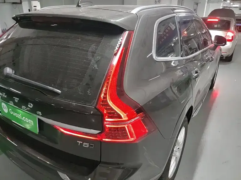 Volvo XC60 T5 4 WD Smart Ease CN-VI