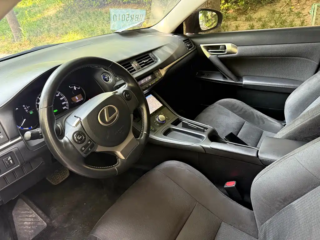 Lexus CT CT200 h Elite Mono CN-V