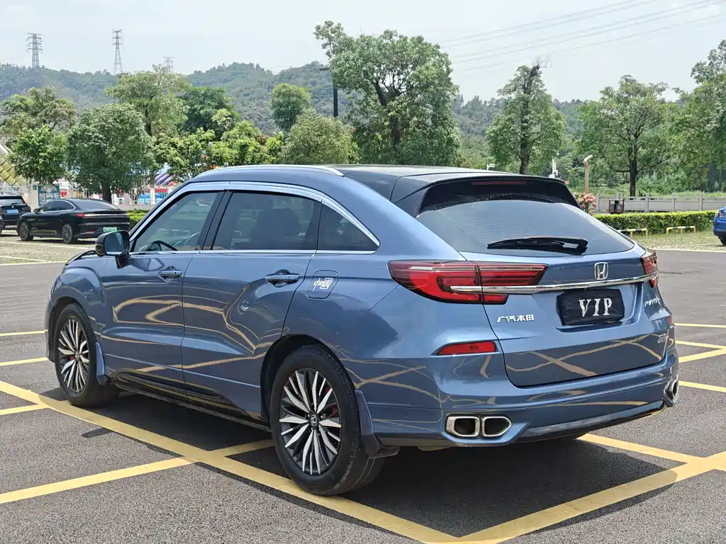 Avancier 370 TURBO 2 WD Luxury