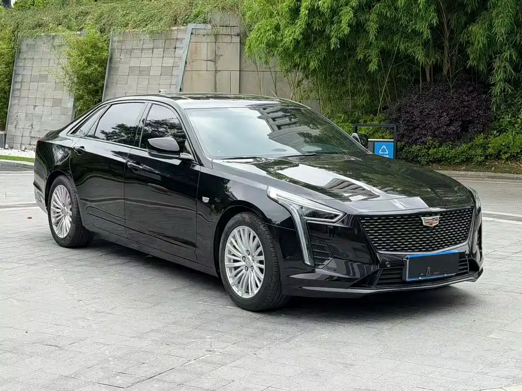 Cadillac CT6 28 T Style