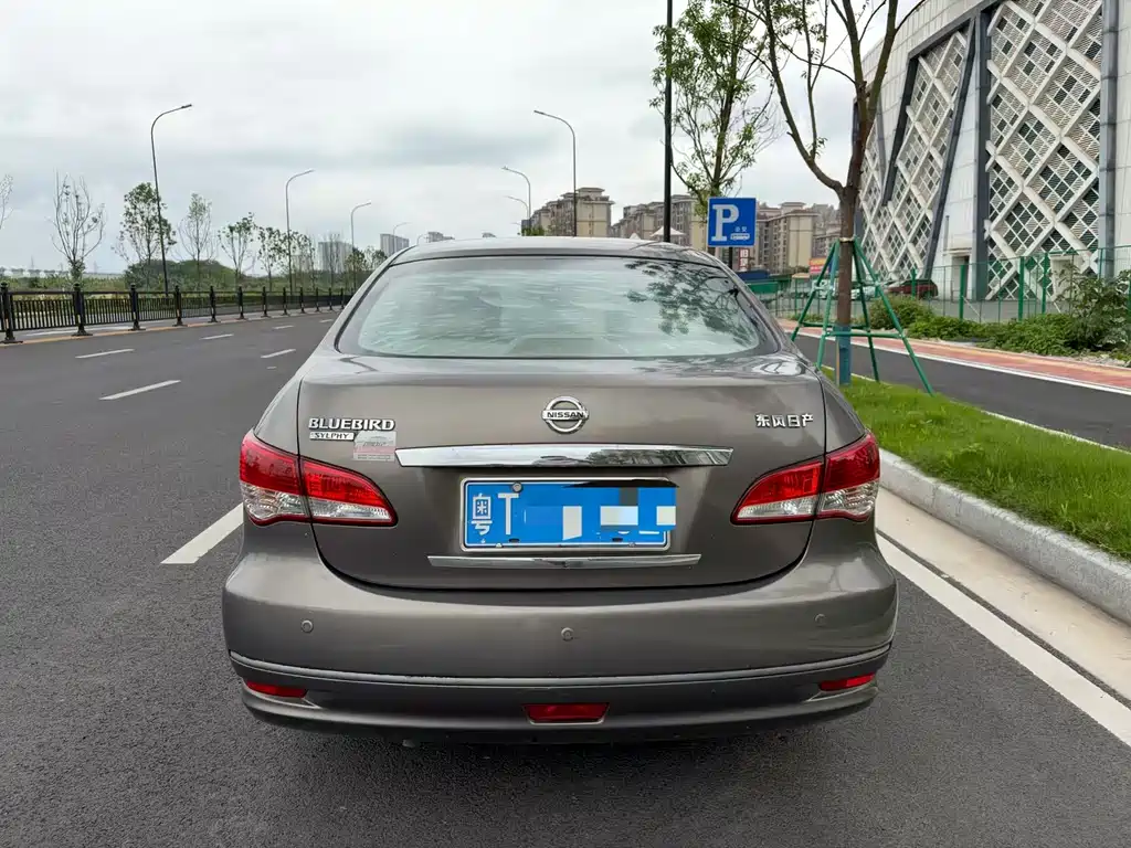 Sylphy 1.6 XL Auto Luxury Sunroof