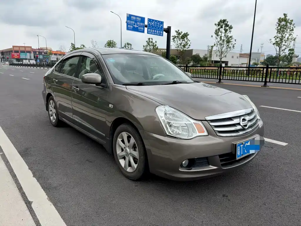 Sylphy 1.6 XL Auto Luxury Sunroof