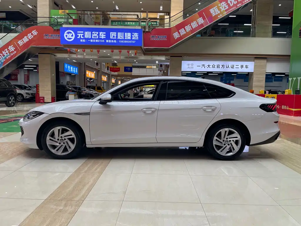 Lamando Lamando L 280 TSI DSG Dazzle Hot