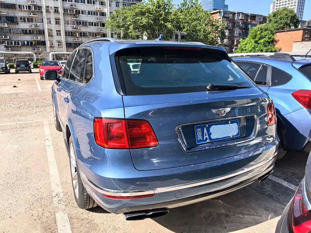 Bentayga 4.0 T V8