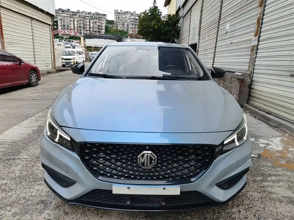 MG6 20 T Auto Trophy Competition + Sport Racing Package