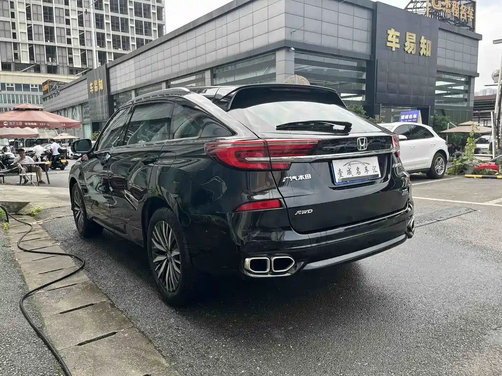Avancier 370 TURBO 4 WD Premium