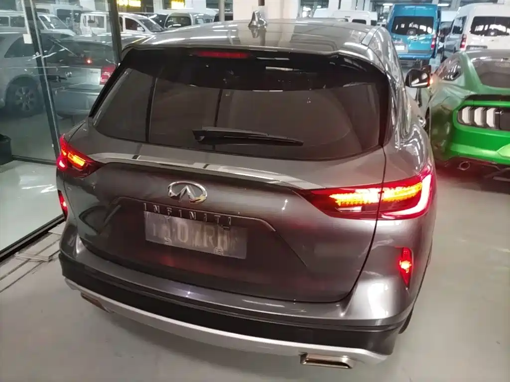 Infiniti QX50 2.0 T 2 WD Elite