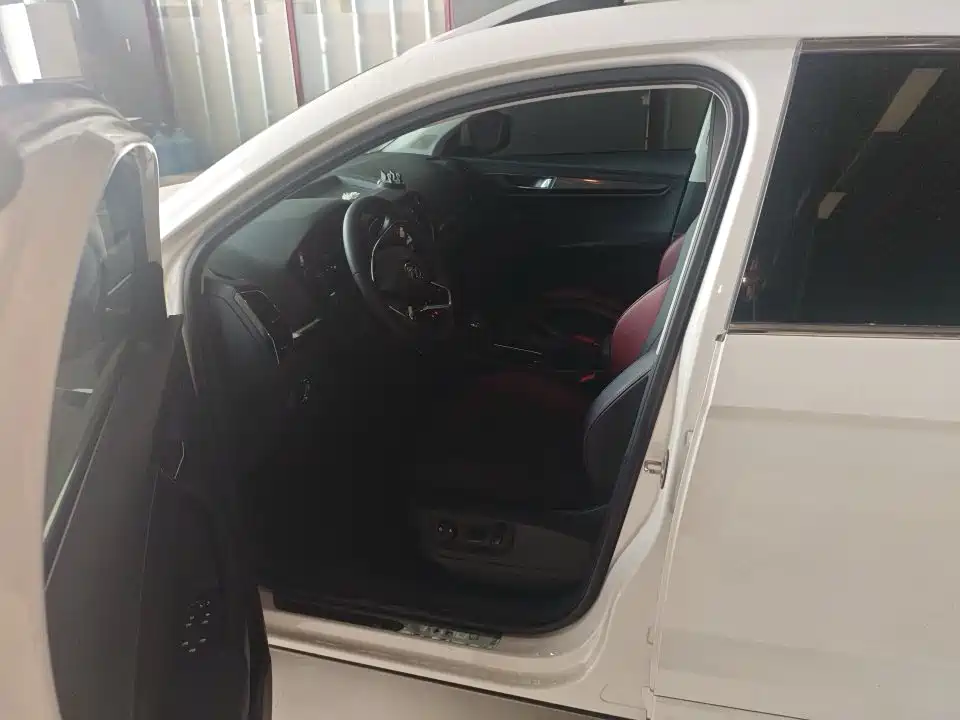 Karoq 柯珞克 2023款 TSI280 智曜版