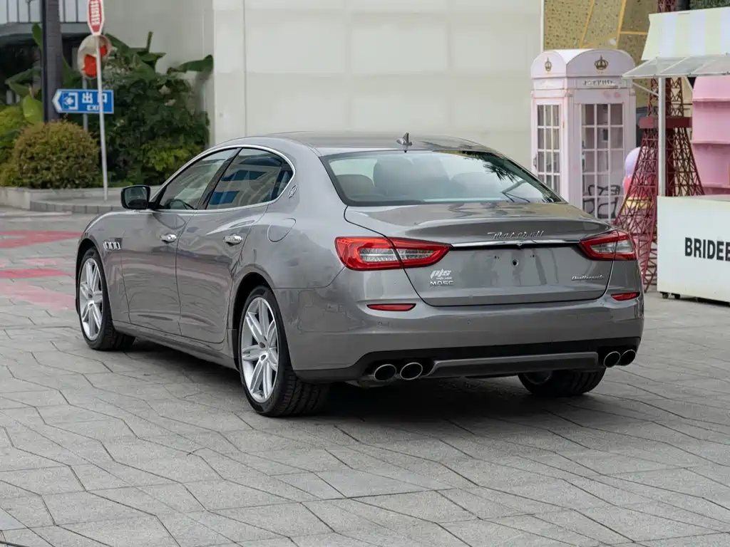 Quattroporte 3.0 T Standard