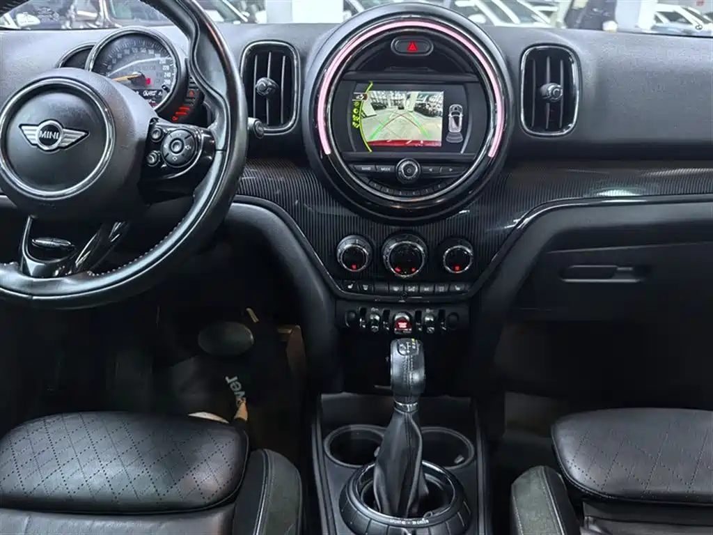 MINI COUNTRYMAN 2.0 T COOPER S ALL4 Traveller