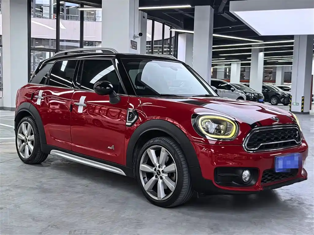 MINI COUNTRYMAN 2.0 T COOPER S ALL4 Traveller