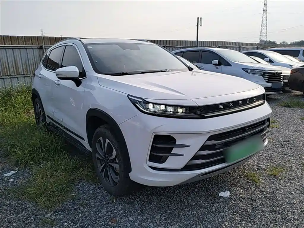 Exeed Zhuifeng C-DM 1.5 TCI-DHT 105 KM Ride Wind
