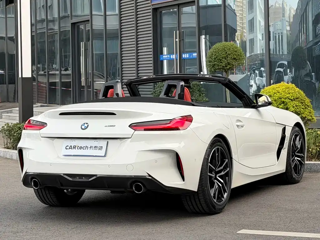 BMW Z4 sDrive 25 i M Sport Package
