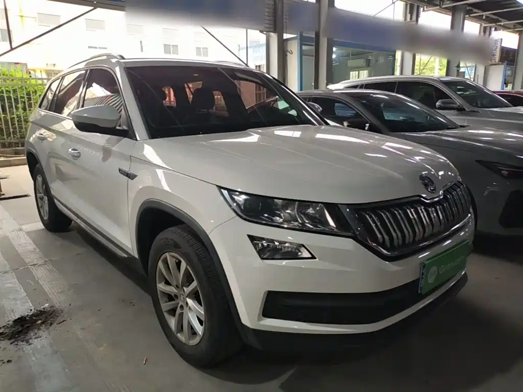 Kodiaq Facelift TSI330 5-seat 2 WD Comfort