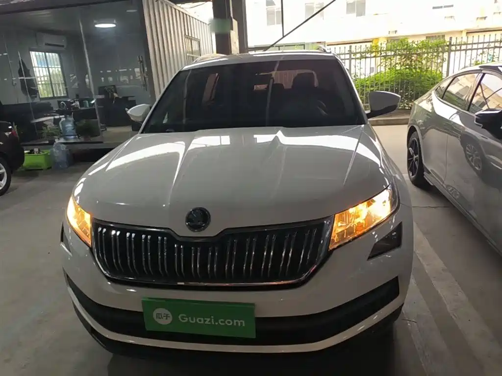 Kodiaq Facelift TSI330 5-seat 2 WD Comfort