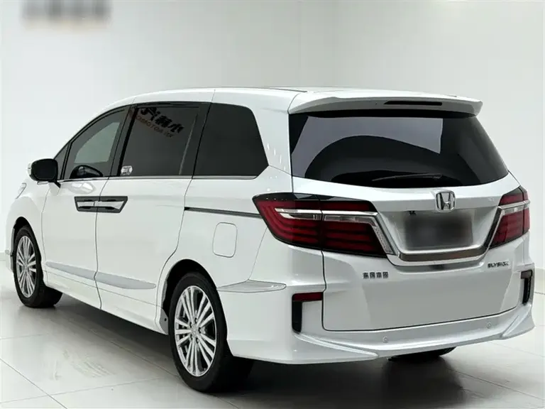 Honda Elysion 2.4 L Classic