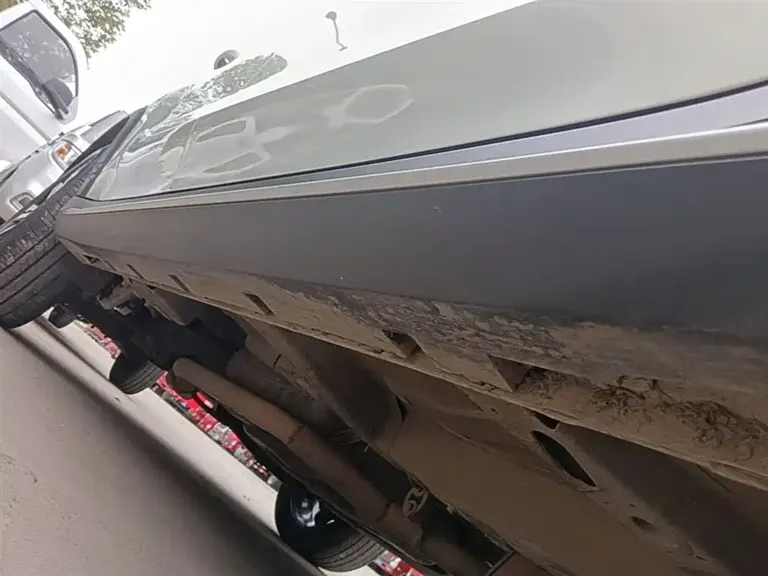 Roewe RX5 荣威RX5 2020款 20 T 自动4 G互联百万旗舰款