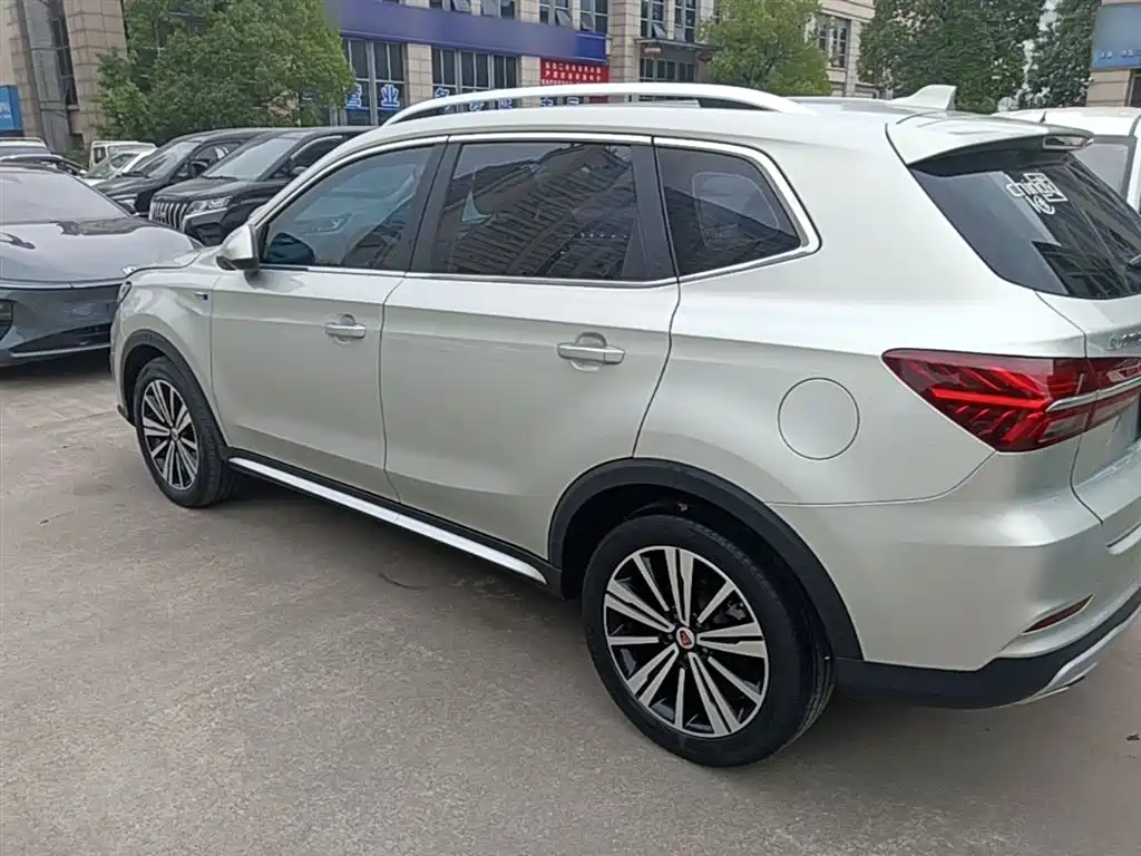 Roewe RX5 荣威RX5 2020款 20 T 自动4 G互联百万旗舰款