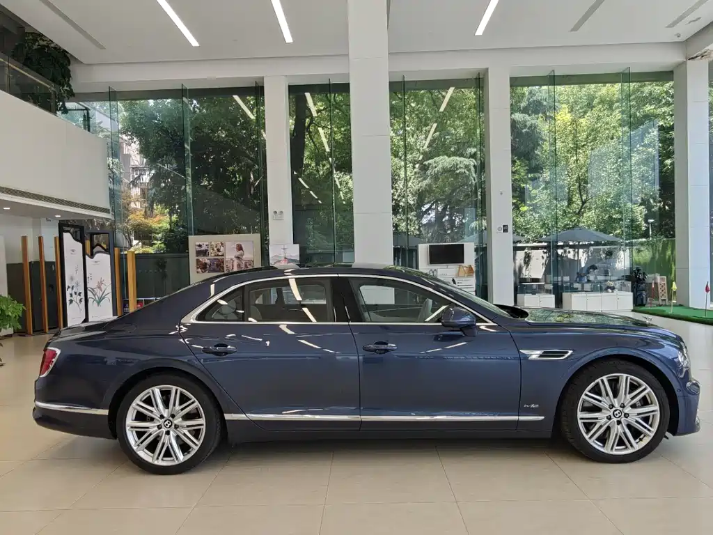 Flying Spur 6.0 T W12 Standard