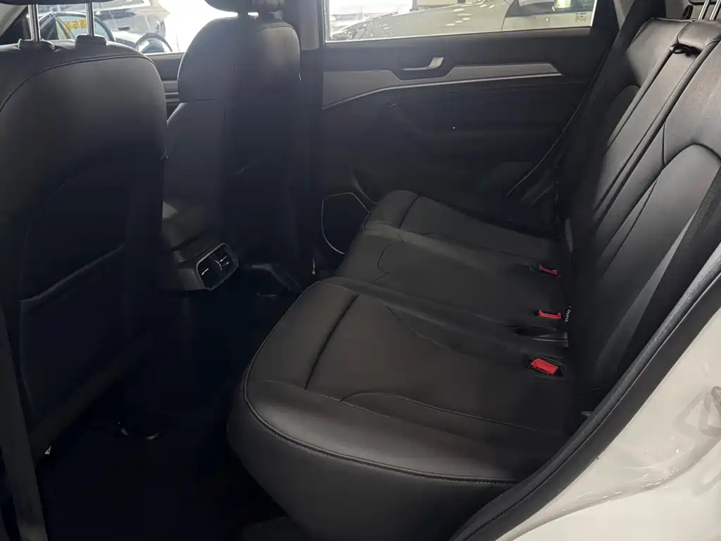 Haval H6 Blue Label Sport 1.5 T Manual 2 WD Elite