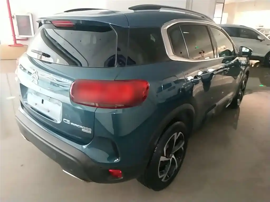 C5 Aircross 380 THP Luxury
