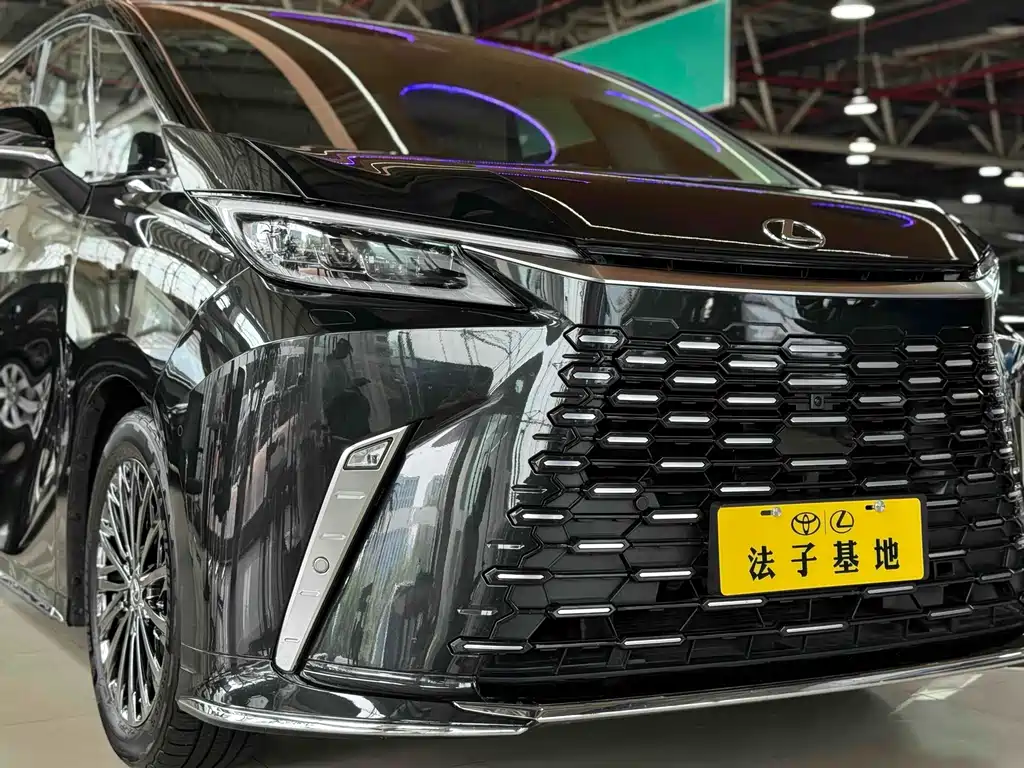 Lexus LM 350 h 7-seat Elegant