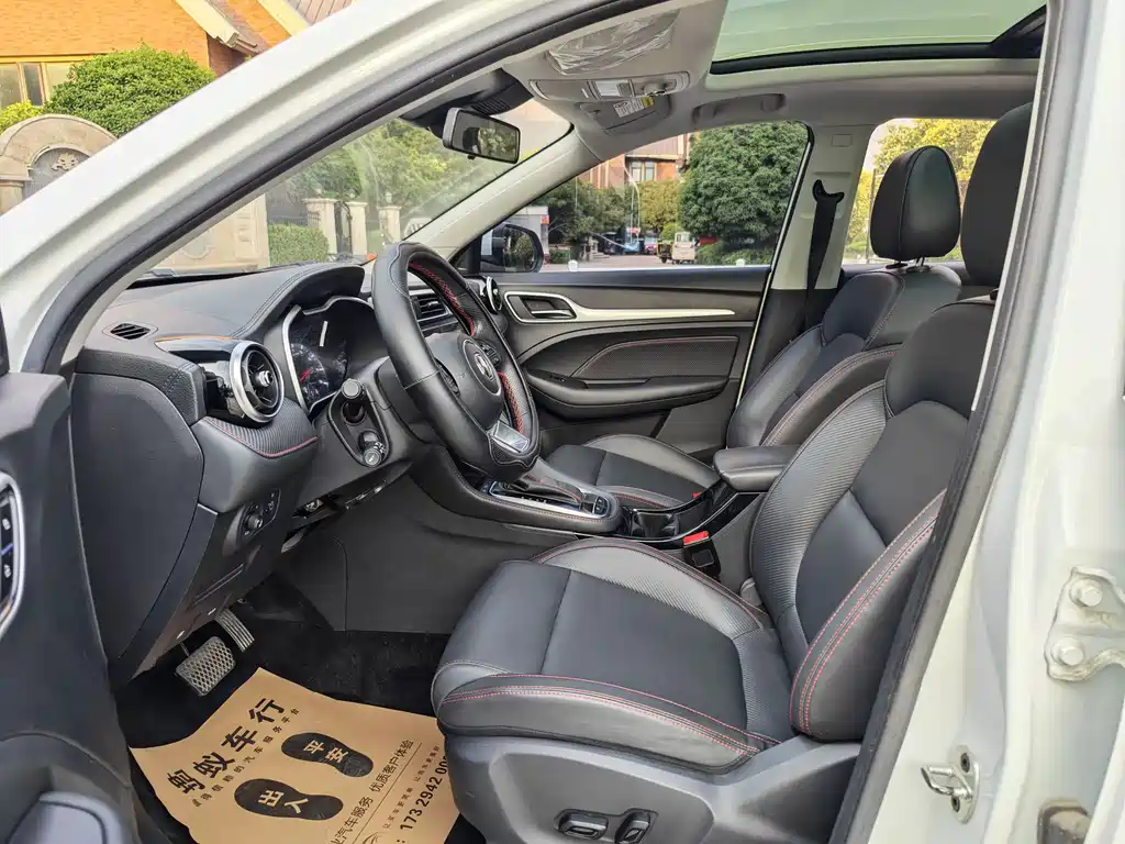 MG ZS 180 DVVT Auto Plus L2+