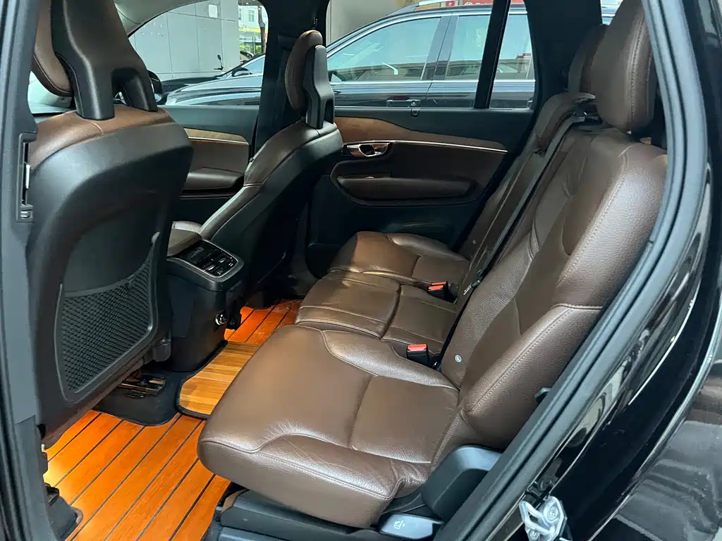 Volvo XC90 Facelift T6 Smart Ease Luxury 7-seat