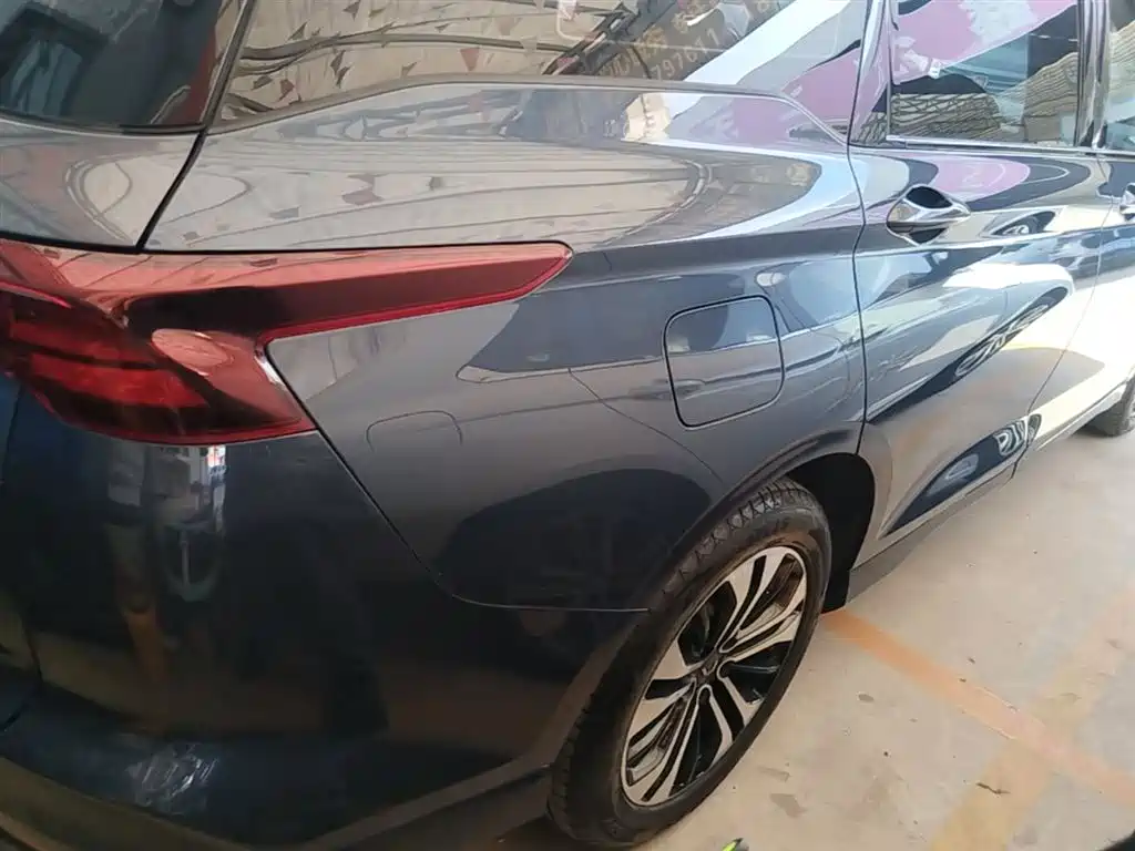 Wuling Victory 1.5 T CVT Flagship