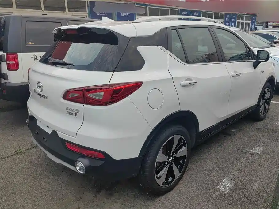 GAC Trumpchi GS3 传祺GS3 2017款 200 T 自动尊贵版