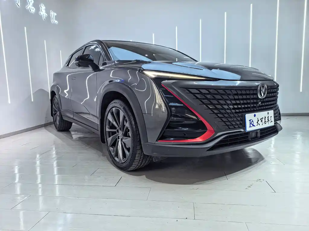 Changan UNI-T 1.5 T Distinguished