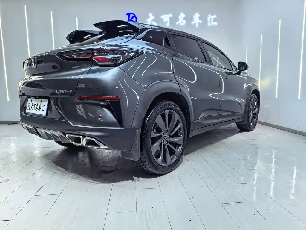 Changan UNI-T 1.5 T Distinguished