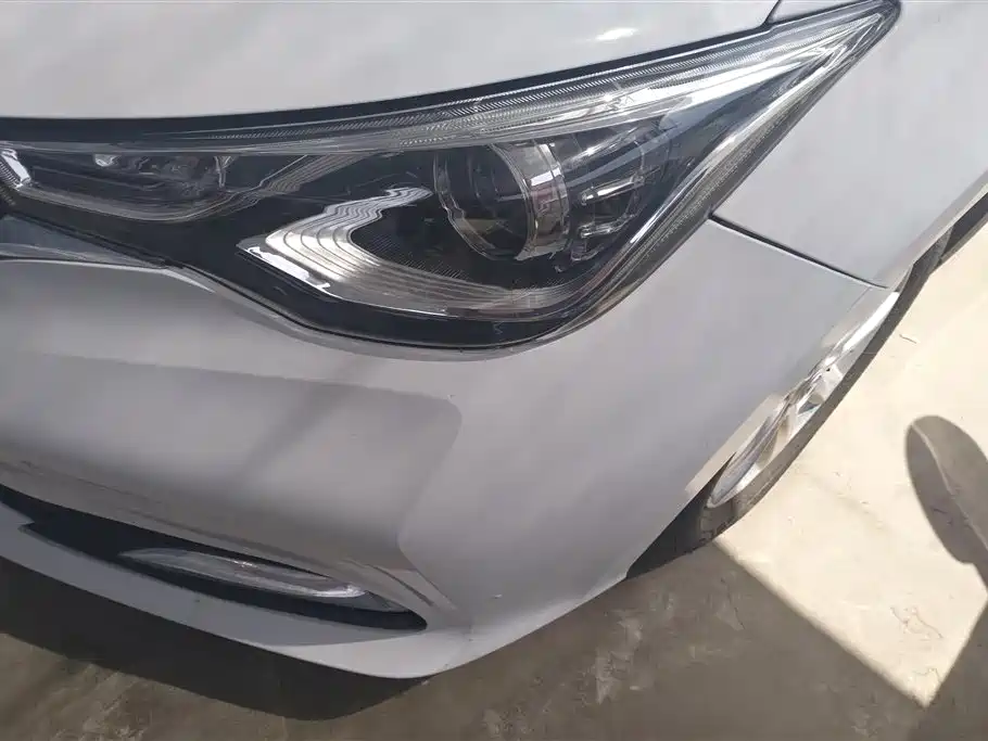 Yuexiang 1.5 L DCT Luxury CN-VI