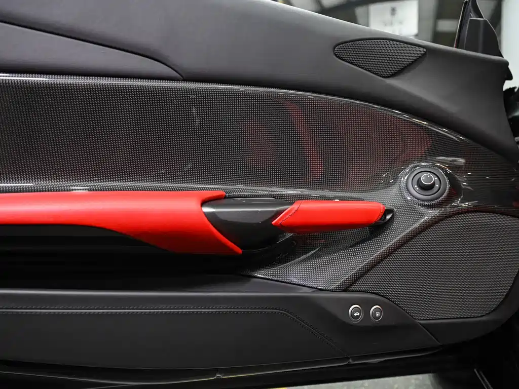 Ferrari 488 488 Spider
