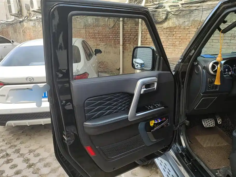 BAIC BJ40 PLUS 2.3 T Auto 4 WD Flagship CN-V