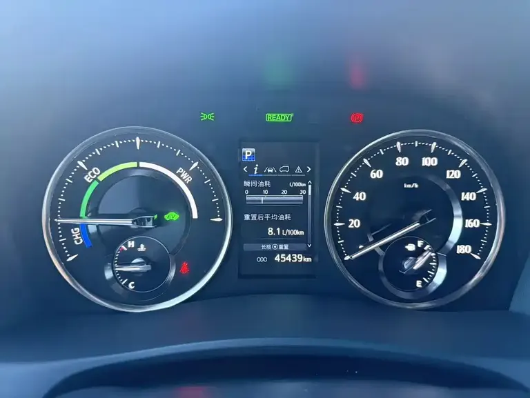 Lexus LM 300 h 7-seat Elegant