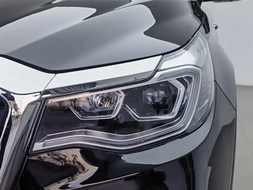 Hongqi HS7 红旗HS7 2022款 2.0 T DCT两驱智联旗畅版 五座