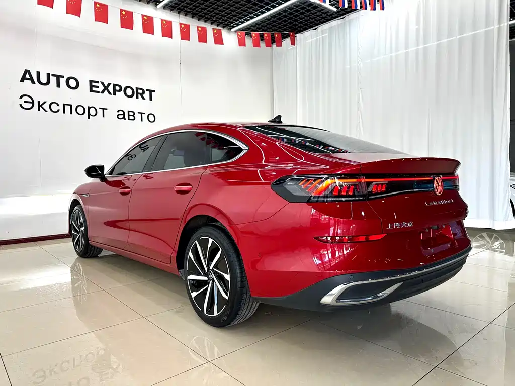 Lamando Lamando L 280 TSI DSG Super Hot Flagship