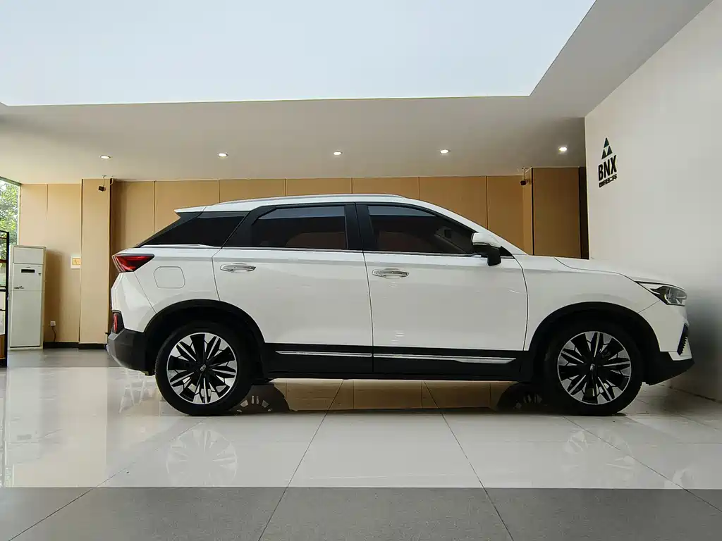 Besturn T77 PRO 280 TID Auto Luxury