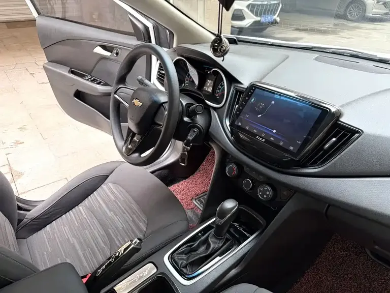 Chevrolet Cavalier 320 Auto Delight Sunroof