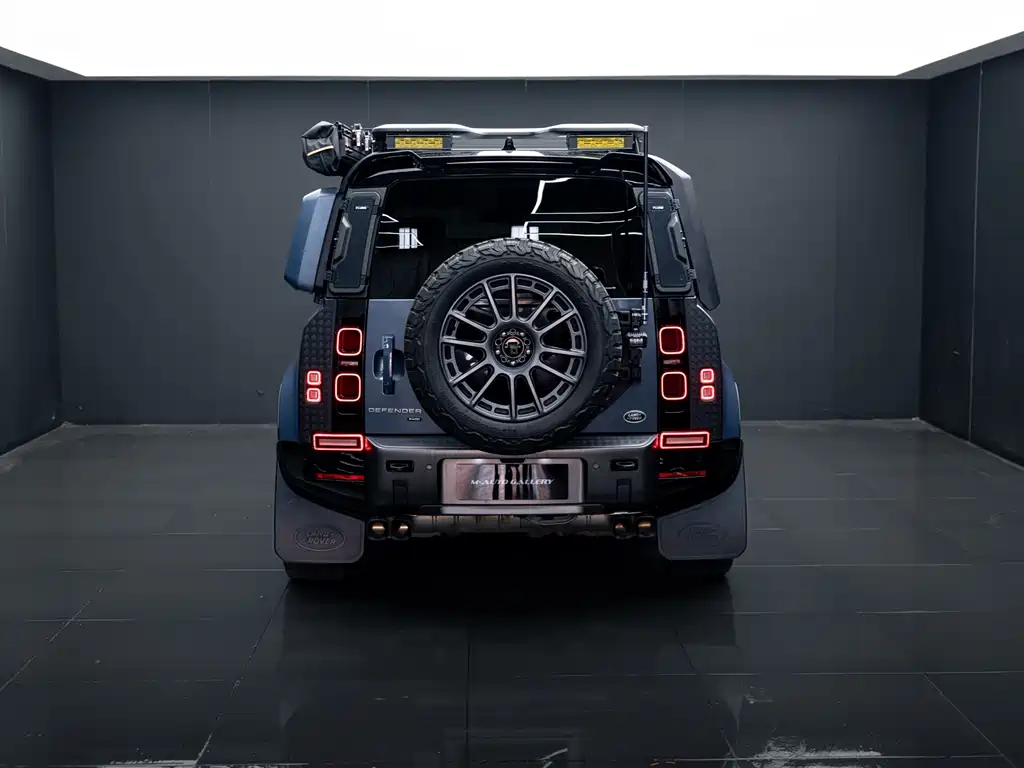 Land Rover Defender Facelift 110 3.0 T P400 X-DYNAMIC HSE