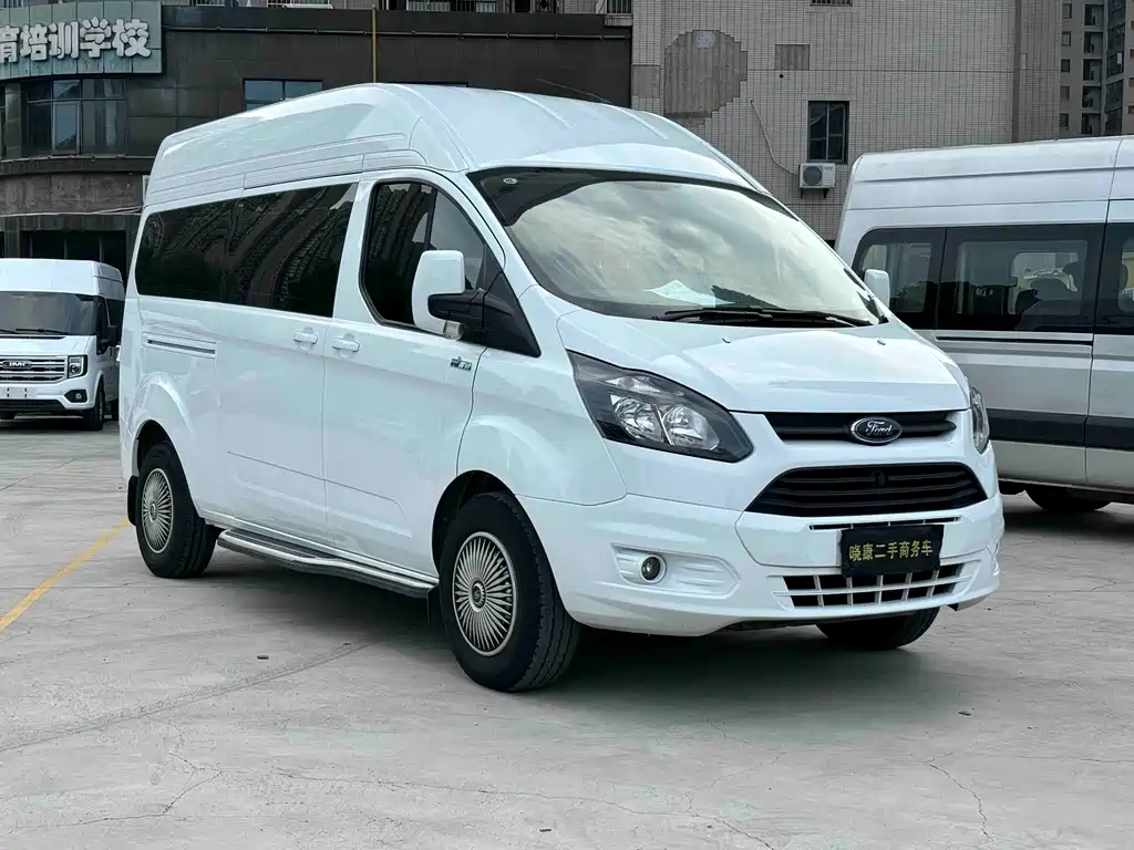 Transit 2.0 T Diesel Business Travel MWB Mid Roof 9-seat CN-VI